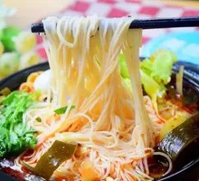 Squid Hot Pot Rice Noodles