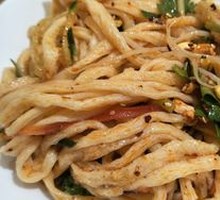 Spicy Beef and Beef Tendon Noodles