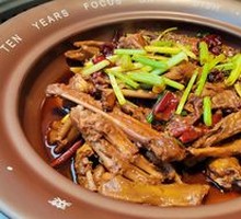 Braised Chicken Feet and Wings in Abalone Sauce