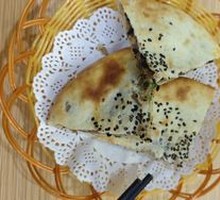 Plum Dried Pork Baozi