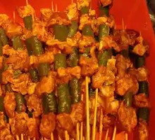 Fresh Pepper Pig's Trotter Tips