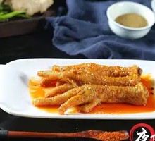 Spicy Braised Chicken Feet