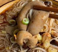 Handmade Spicy Intestine Rice Noodles