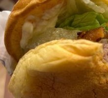 Pineapple Chicken Burger