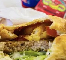 Juicy Beef Chinese Burger