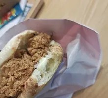Spicy Chicken Leg Chinese Burger