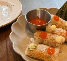 Fried Shrimp Spring Rolls