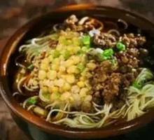 Spicy Broad Noodles with Pea Paste