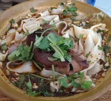 Pork Trotter Noodles