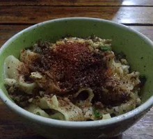 Oil-Poured Noodles