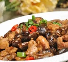 Braised Chicken with Mushrooms Rice