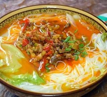 Spicy Pepper Chicken Offal Rice Noodles