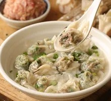 Original Soup Mushroom and Fresh Meat Wontons