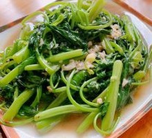 Stir-Fried Water Spinach with Garlic