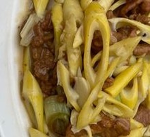 Fresh Bamboo Shoots Stir-Fried with Pork