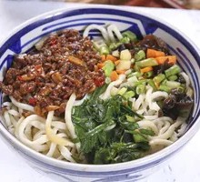 Cowpea Meat Sauce Noodles