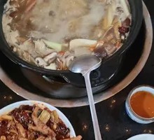 Chicken Mushroom Hot Pot