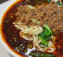 Red Sauce Mixed Noodles