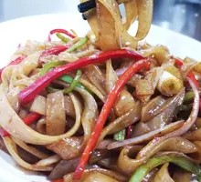 Stir-Fried Rice Noodles