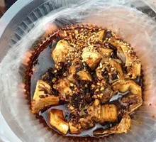 Spicy Rabbit Dice Salad