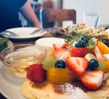 Homemade Pancakes with Seasonal Fruit