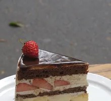 Chocolate Crème Brûlée Cake