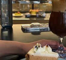 Black Tea Thai Milk New York Cheese