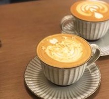 Gardenia Flower Tea Latte