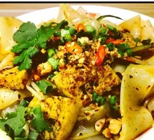 Cold Noodles with Beef Tendon