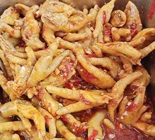 Garlic Flavor Chicken Feet