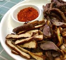 Braised Dish Platter