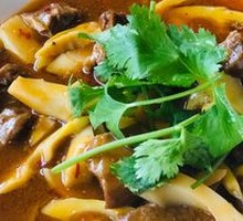 Braised Beef with Fresh Bamboo Shoots