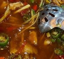 Fresh Spicy Rabbit in Pot