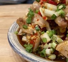 Spicy and Sour Pig Trotters
