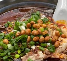 Big County Intestine and Blood Duck Dish