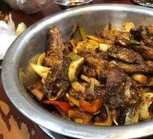 Dry Pot Rabbit Head and Goose Wings