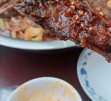 Spicy Goose Lip and Wing Pot