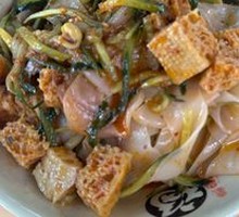 Handmade Spicy Sour Noodles