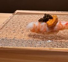 Wagyu Sea Urchin Sushi