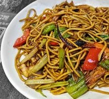 Seafood Stir-Fried Noodles