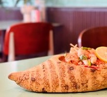 Dai-style Hand-Mashed Chicken Feet