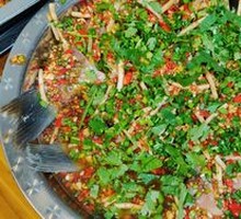 Cold-mixed crucian carp