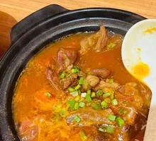 番茄牛肉砂锅
