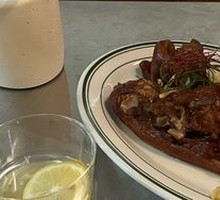 Spiced Braised Iron Plate Pig's Trotter