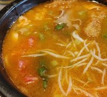 Spicy Sour Beef Noodle Soup