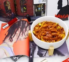 Fish Fillet Stir-fried with Wide Noodles