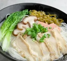 Pickled Pepper Beef Tripe Noodles