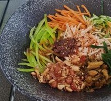 Sauce-Flavored Chicken Noodle Soup