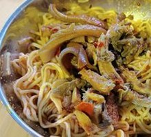 Dry-Mixed Beef Offal Noodles