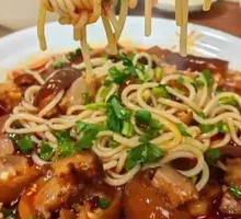 Pork Trotter Noodles